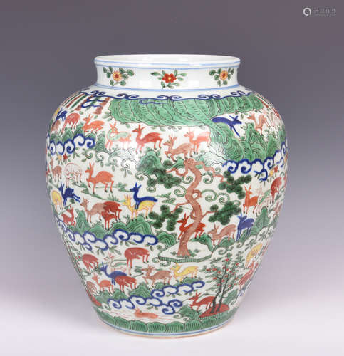 BLUE AND WHITE AND WUCAI 'HUNDRED DEERS' JAR