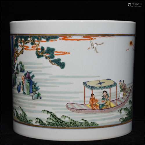 A Chinese Dou-Cai Glazed Porcelain Brush Pot