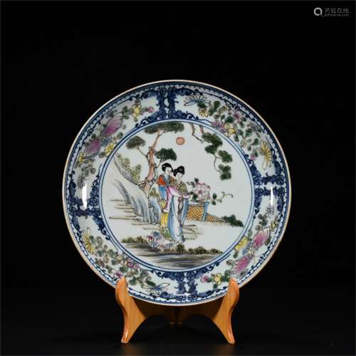 A Chinese Famille-Rose Glazed Blue and White Porcelain Plate