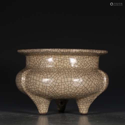 A Chinese Ge Kiln Porcelain Qin Censer