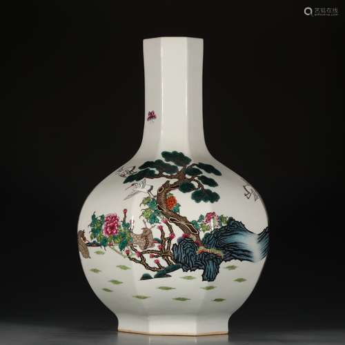 A Chinese Famille Rose Porcelain Vase