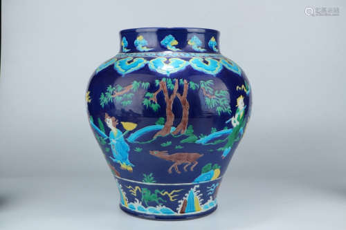 A Chinese Figures painted Porcelain Jar