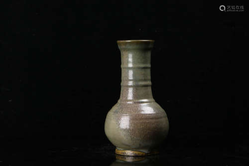 A Chinese Monochrome glaze Porcelain Flask