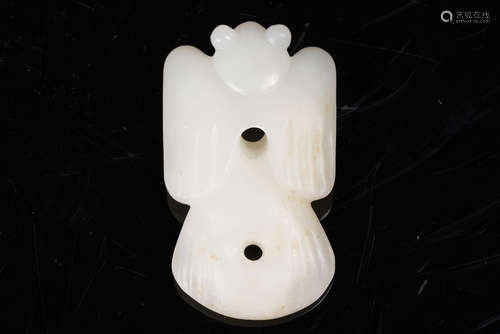 A Chinese Mutton-fat Jade Pendant