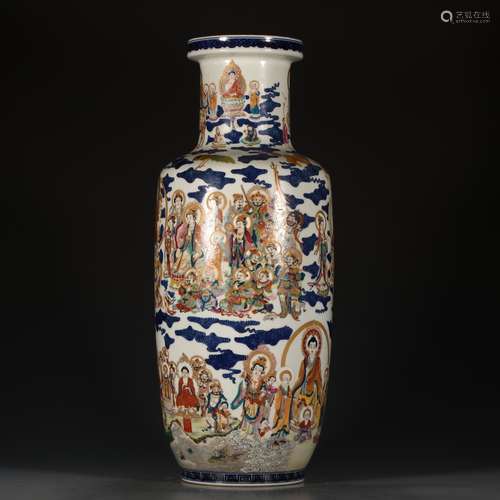 A Chinese Famille Rose Gild Painted Porcelain Vase