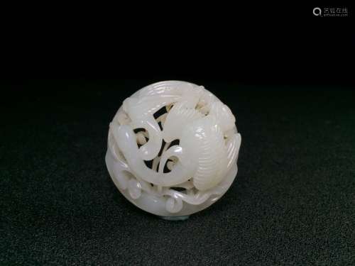 A Chinese Piercing Hetian Jade Pendant