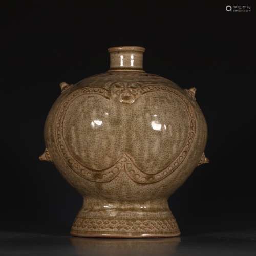 A Chinese Yue Kiln Porcelain Vase