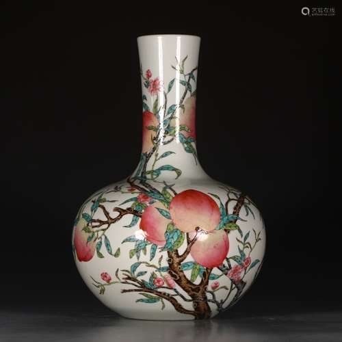 A Chinese Famille Rose Peach Painted Porcelain Vase