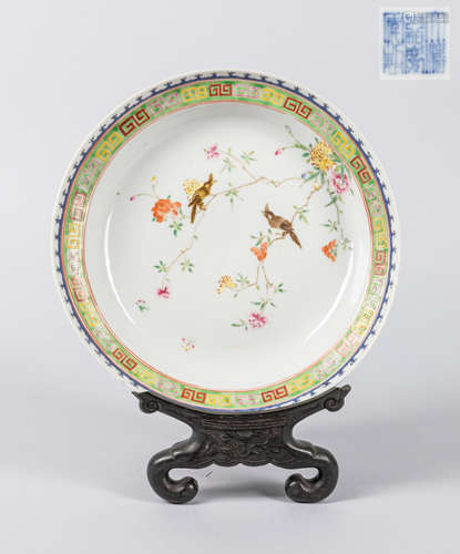 19th Chinese Antique Famille Rose Porcelain Plate