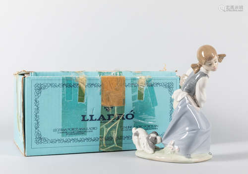 Collectible LLADRO Porcelain Figure