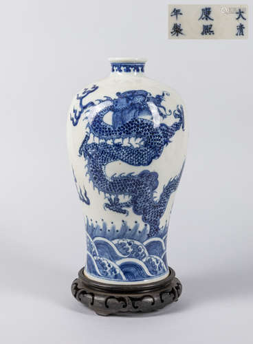 Chinese Export Blue White Porcelain Vase