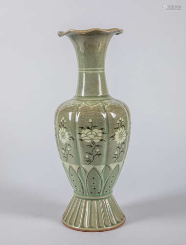 Korean Old Celadon Glazed Porcelain Vase