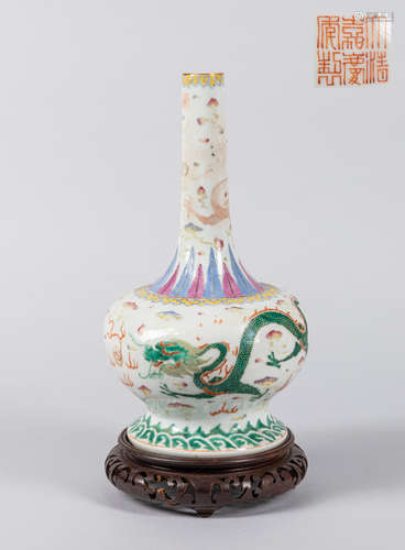 19th Chinese Antique Porcelain Vase