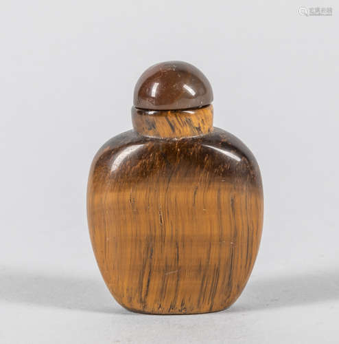 Chinese Old Carved Gem Stone Snuff Bottle