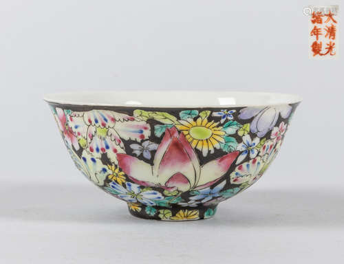 Chinese Famille Rose Porcelain Bowl