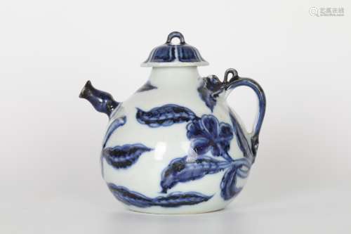 MING Blue and white teapot