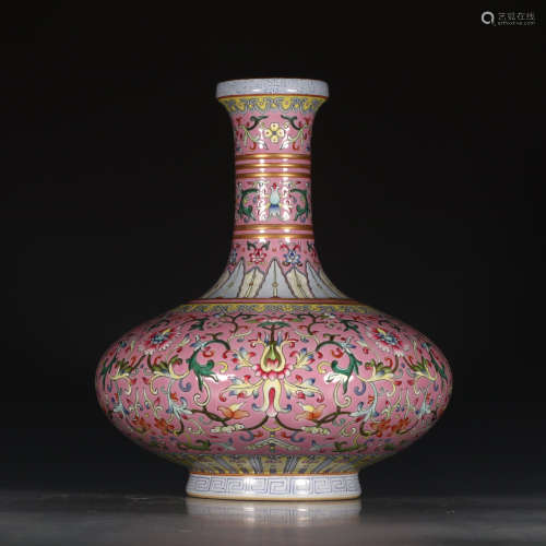 QIANLONG MARK, CHINESE RED GROUND FAMILLE ROSE VASE