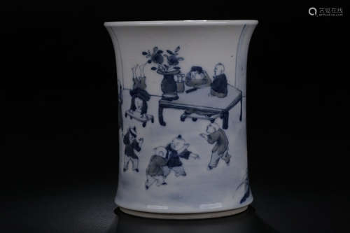 CHINESE BLUE & WHITE BRUSH POT