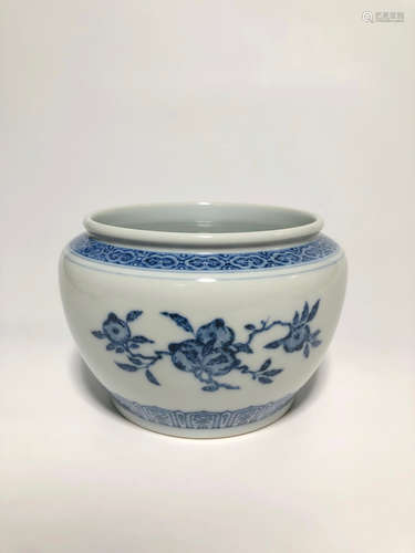 CHINESE BLUE & WHITE JAR