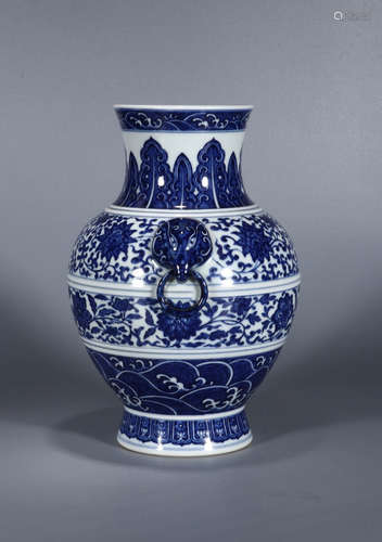 QIANLONG MARK, CHINESE BLUE & WHITE VASE