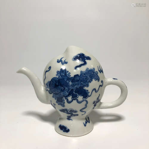 CHINESE BLUE & WHITE TEA POT