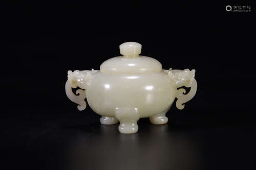 CHINESE CARVED HETIAN JADE CENSER