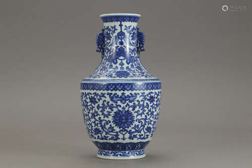 QIANLONG MARK, CHINESE BLUE & WHITE VASE