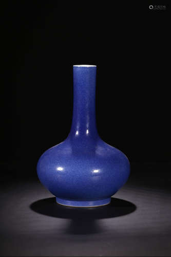 QIANLONG MARK, CHINESE JI-BLUE GLAZED VASE