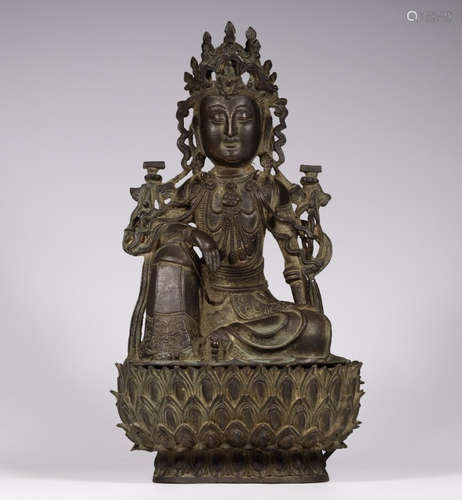 CHINESE GILT BRONZE BUDDHA