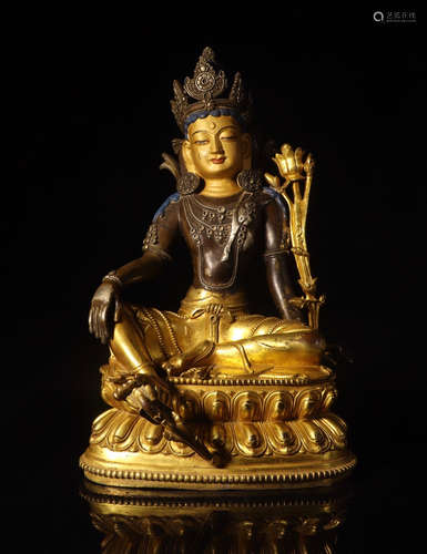 CHINESE GILT BRONZE BUDDHA