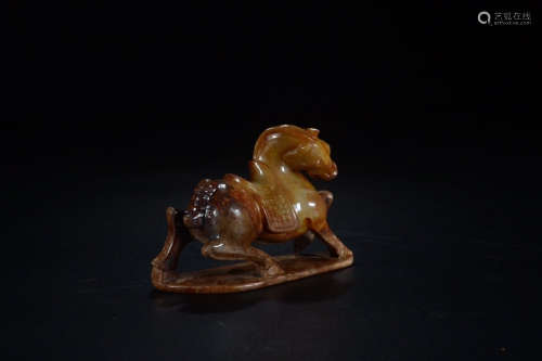 高古玉“马到成功”A Chinese Gaogu Jade Horse Ornament