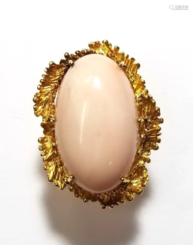 Angel Skin Coral Cabochon 18k Yellow Gol…