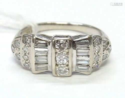 Vtg 14k White Gold Fine Diamond Baguette Ro…