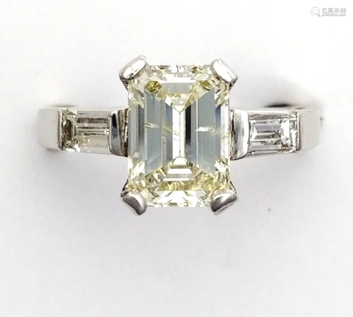 Platinum 1.88ct Center 2.02ctw Diamond …