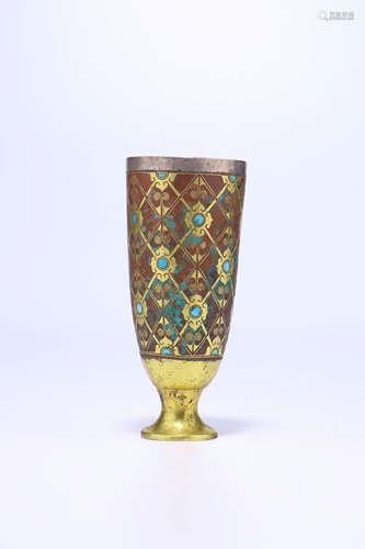 A Chinese Gold Inlaying tophus Inlaid Cup