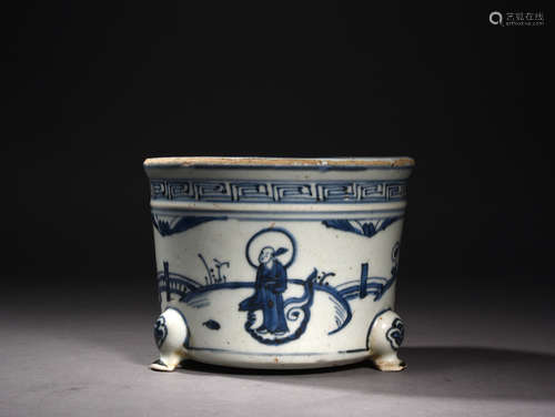 A Chinese Blue and White Porcelain Three-legged Censer