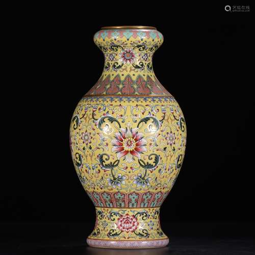 A Chinese Yellow Famille Rose Gild Floral Porcelain Vase