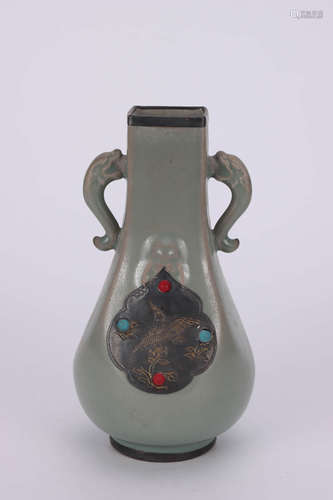 A Chinese Longquan Kiln Gem Inlaid Porcelain Double Ears Vase