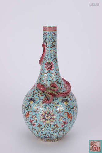 A Chiense Floral Twine Pattern Dragon Pattern Vase