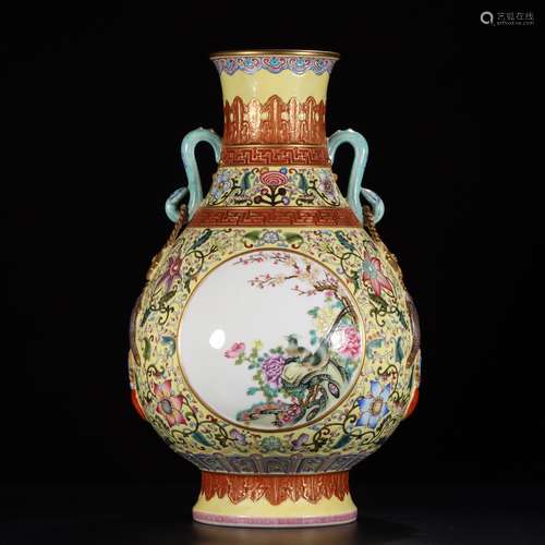 A Chinese Yellow Famille Rose Flower&Bird Pattern Porcelain Vase