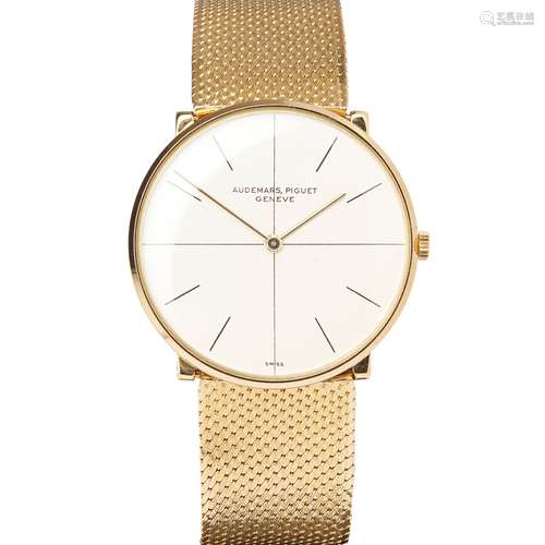 A gentleman’s 18ct gold wrist watch. Audemars Piguet