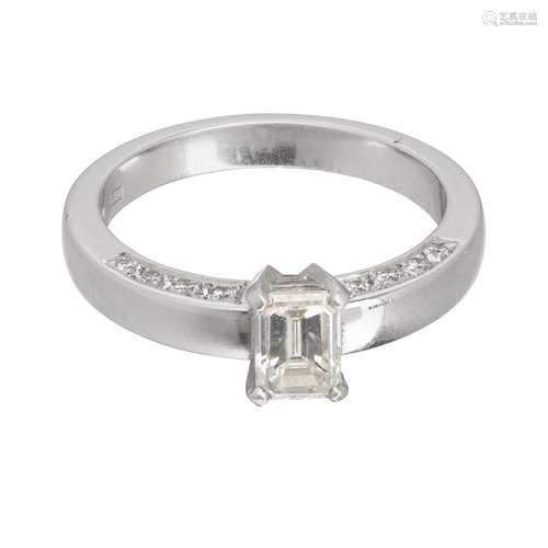 A single stone diamond ring