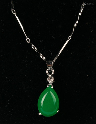 JADE PENDANT STERLING SILVER NECKLACE