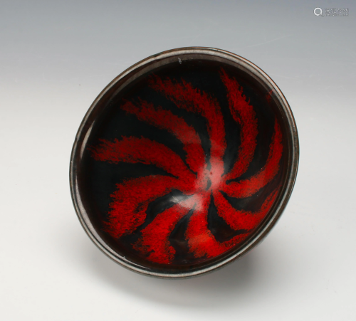 CHINESE PORCELAIN RED & BLACK…