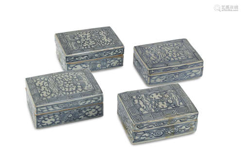 FOUR CHINESE WHITE AND BLUE PORCELAIN BOXES LATE 19TH EARLY 20TH CENTURY.