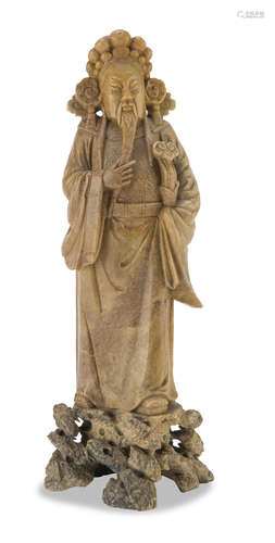 A CHINESE SOAPSTONE SCULPTURE 20TH CENTURY