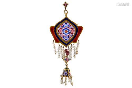 * A QAJAR POLYCHROME-ENAMELLED AND CAPARISONED GOLD PENDANT WITH FLORAL DECORATION