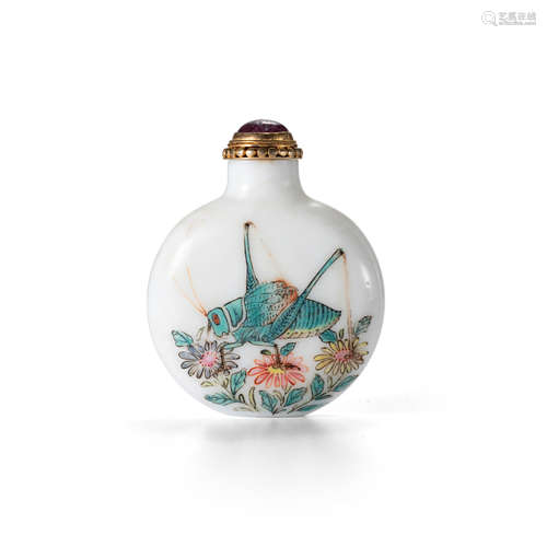 An enamelled glass snuff bottle Wu Yuchuan, likely Imperial Palace Workshops, 1760-1799