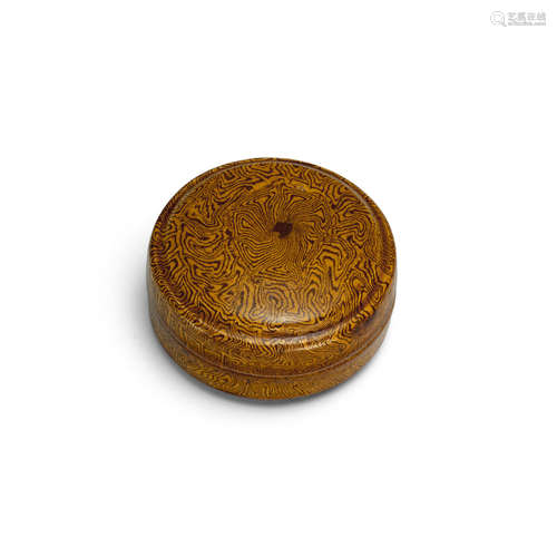 AN AMBER GLAZED MARBLED CIRCULAR BOX AND COVER Tang dynasty