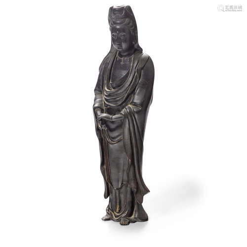 A SILVER-INLAID BRONZE FIGURE OF GUANYIN Qing dynasty